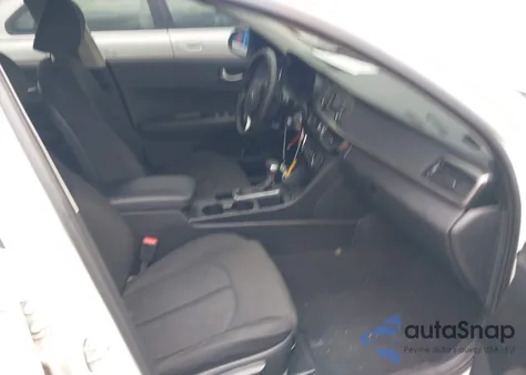 2016 Kia Optima Lx из США, поврежденный, VIN KNAGT4L32G5103692